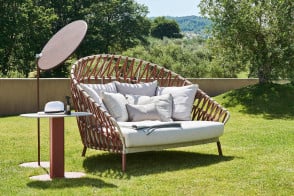 Emma Cross Outdoor Daybed Varaschin - 1 2