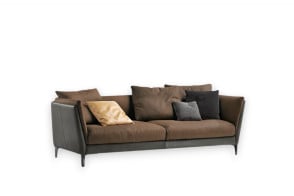 Bretagne Sofa Poltrona Frau - 1 2