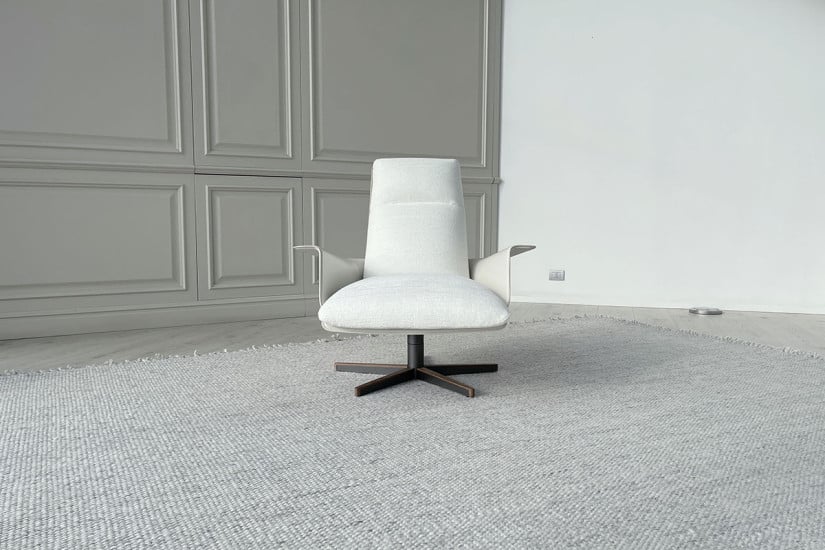 Clori White Fabric Armchair with Pouf (Expo Offer) Giorgetti - 2