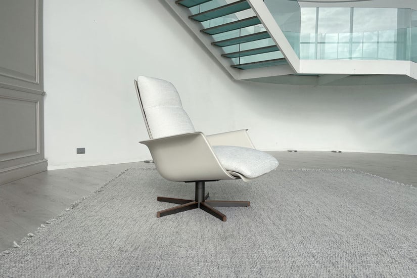 Poltrona e Pouf Clori in tessuto bianco (Offerta Expo) Giorgetti - 3
