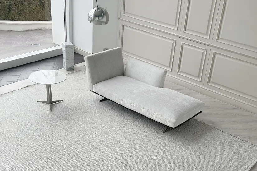 Evergreen White Leather Dormeuse (Expo Offer) Flexform - 5
