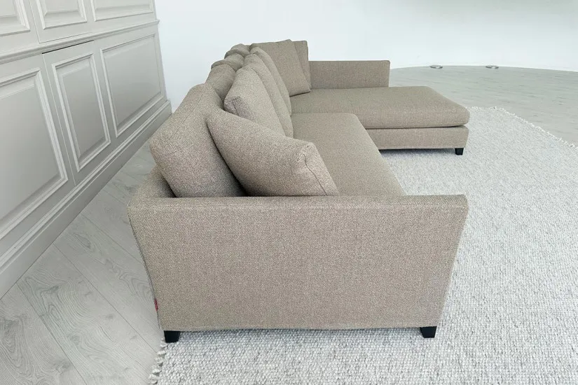 Victor Large Brown Sofa (Expo Offer) Flexform - 3