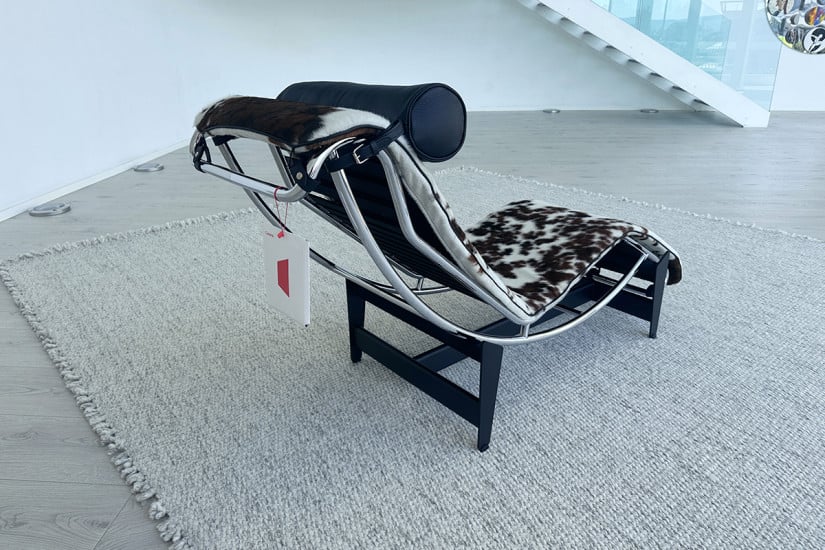 Chaise Longue à Réglage Continu LC4 tacheté (Offre Expo) Cassina - 5