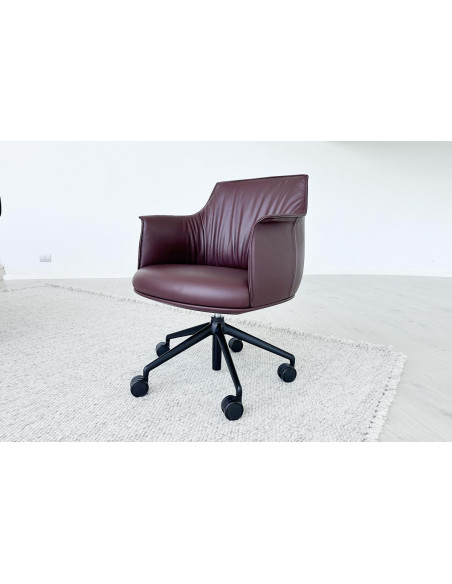Archibald Task Managerial Bordeaux Armchair (Expo Offer) Poltrona Frau - 1