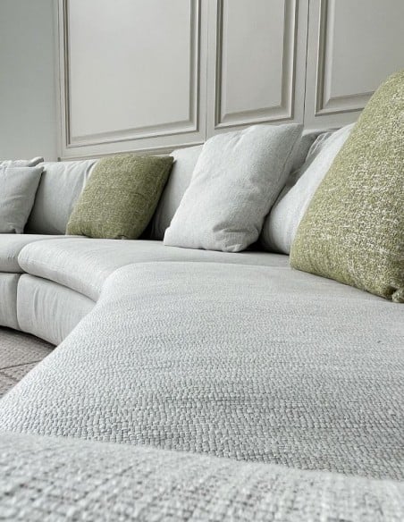 Ben Ben Sofa (Expo Offer)