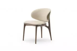Chaise Pinnacle
