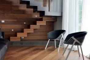 Chaise Kobi Chair 2