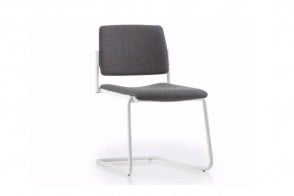 Chaise Essenziale
