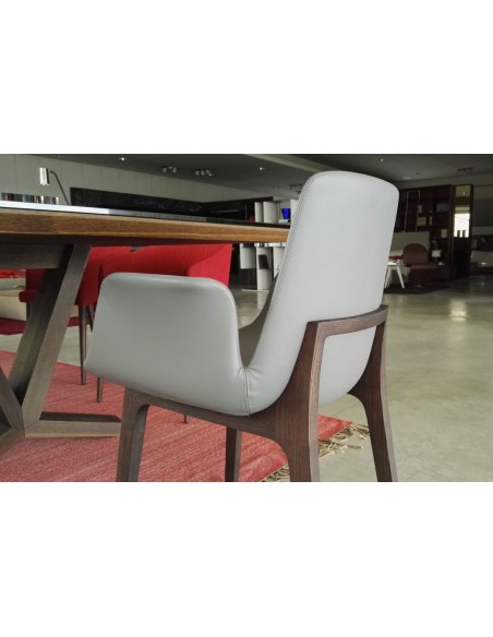 Ventura Chair (Expo Offer)
