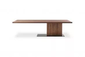 Table Liam