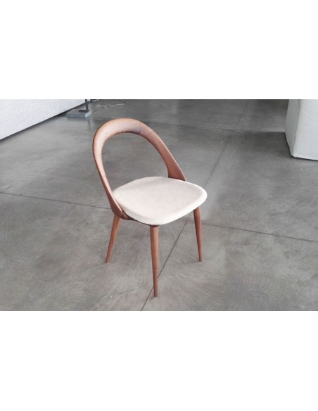 Ester Chair (Expo Offer)