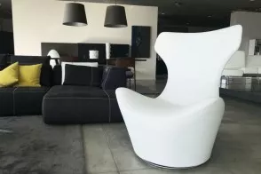 Fauteuil Grande Papilio couleur blanche (Offre Expo) 2