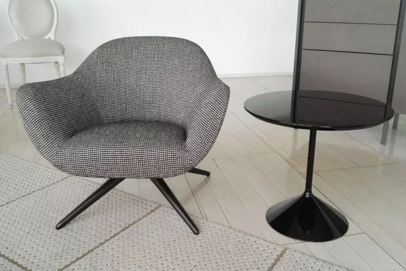 Mad Chair Armchair (Expo Offer)