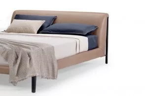 Diamante Bed 2