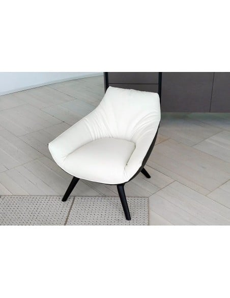 Florentia Armchair (Expo Offer)