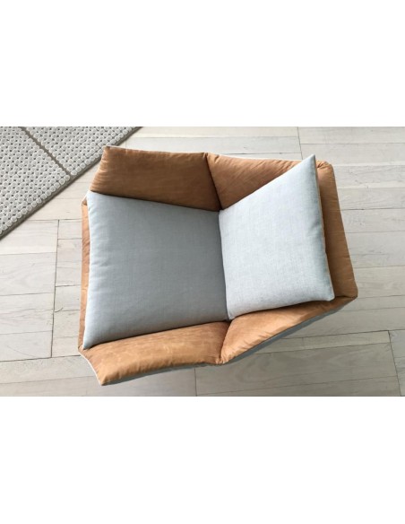 New York Armchair (Expo Offer)