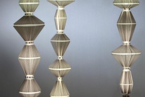 Lampe à Suspension Oïphorique T PE - Parachilna 2