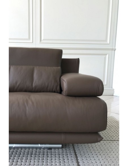 6500 Sofa (Expo Offer)