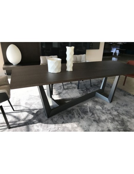 Art Table (Expo Offer)