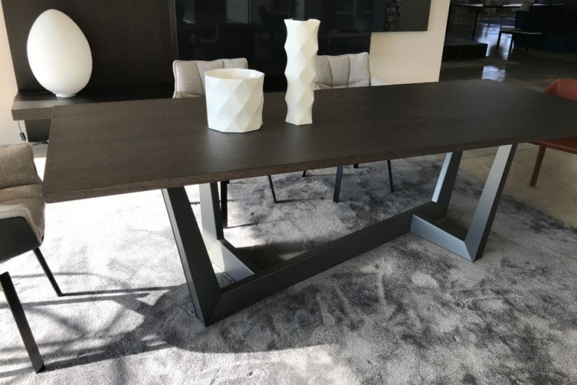 Art Table (Expo Offer)