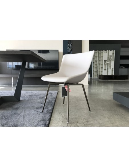 Artika Chair (Expo Offer)