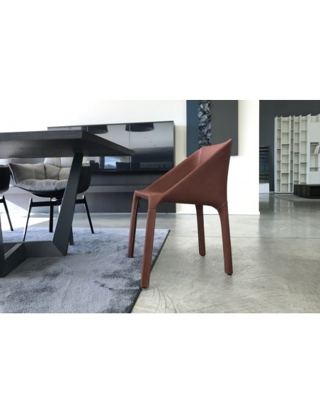 Manta Chair (Expo Offer)