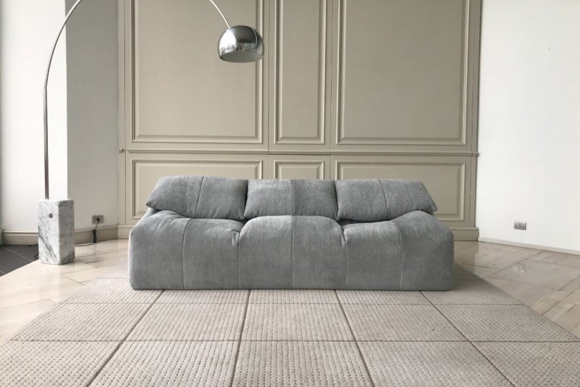 Plumy Sofa (Expo Offer)