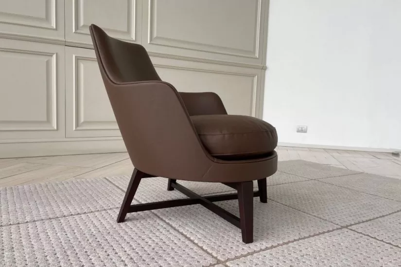 Guscio Armchair (Expo Offer)