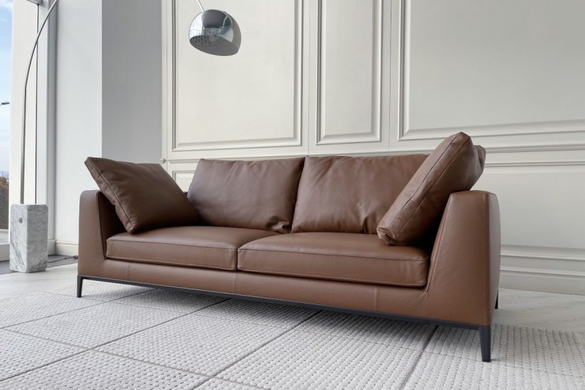 Lucrezia Soft Sofa (Expo Offer)