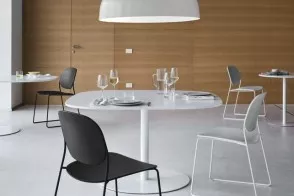 Chaise Olo 2