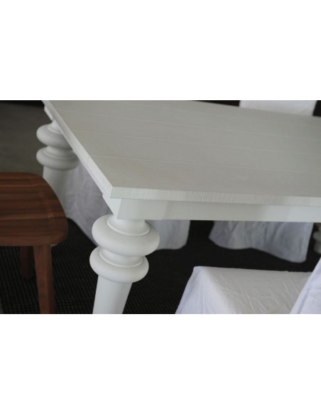 Gray extendable Table (Expo Offer)