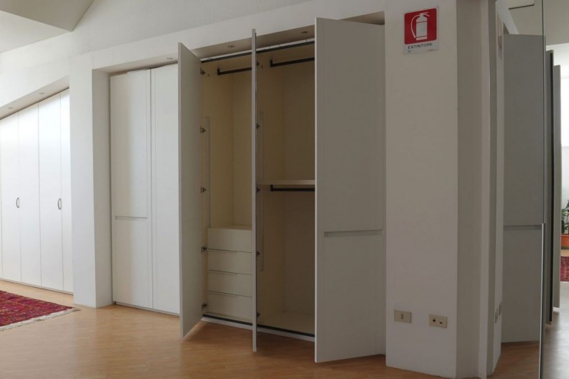 Armoire cinque Ante (Offre Expo)