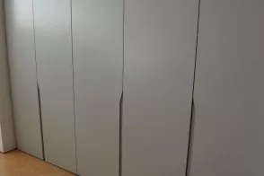 Armoire Slim Line à cinq portes (Offre Expo) 2
