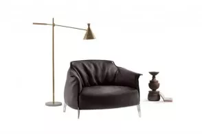 Archibald Gran Comfort Armchair 2