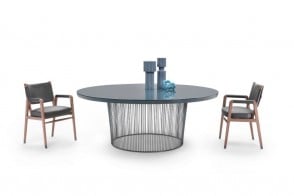 Table Berry 2