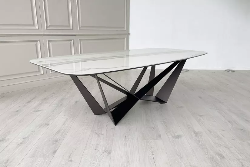 Skorpio Keramik Table (Expo Offer)
