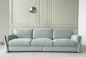 Vittoria Sofa (Expo Offer) 2