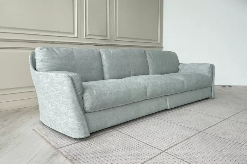 Vittoria Sofa (Expo Offer)