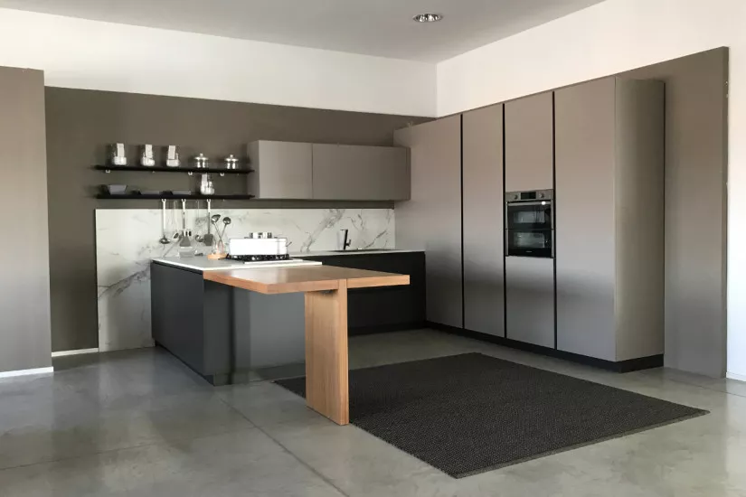 Maxima 2.2 Kitchen (Expo Offer)