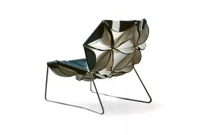 Antibodi Armchair