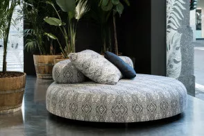 Bubble Rock Outdoor Sofa 2
