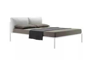 Nyx Bed