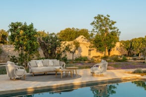 Karen outdoor sofa 2
