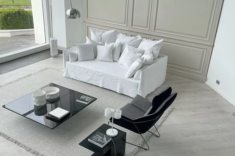 Ghost Sofa (Expo Offer)