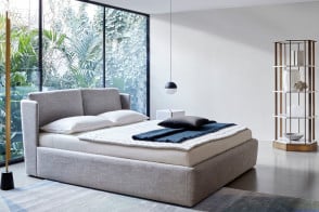 Kira Bed 2