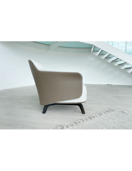 Kaori Armchair (Expo Offer)