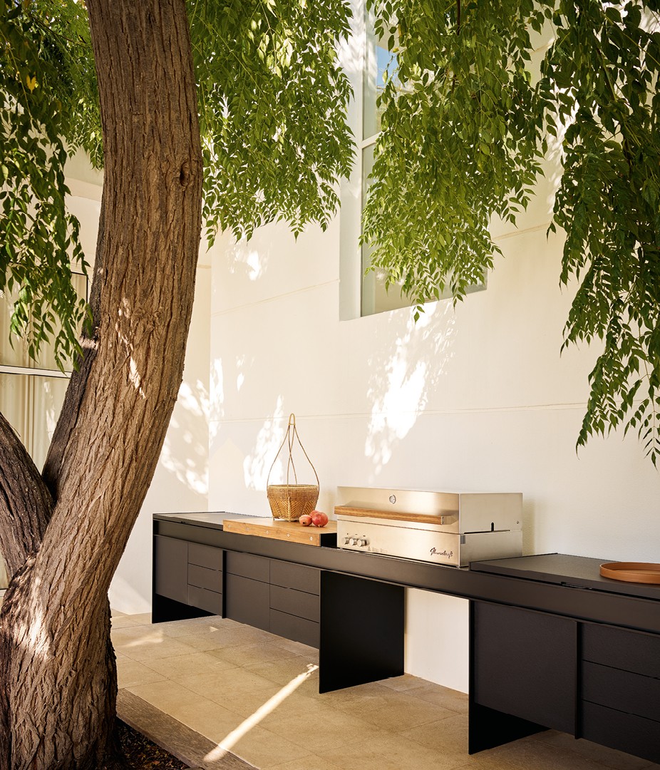 Land Outdoor Kitchen by Poliform